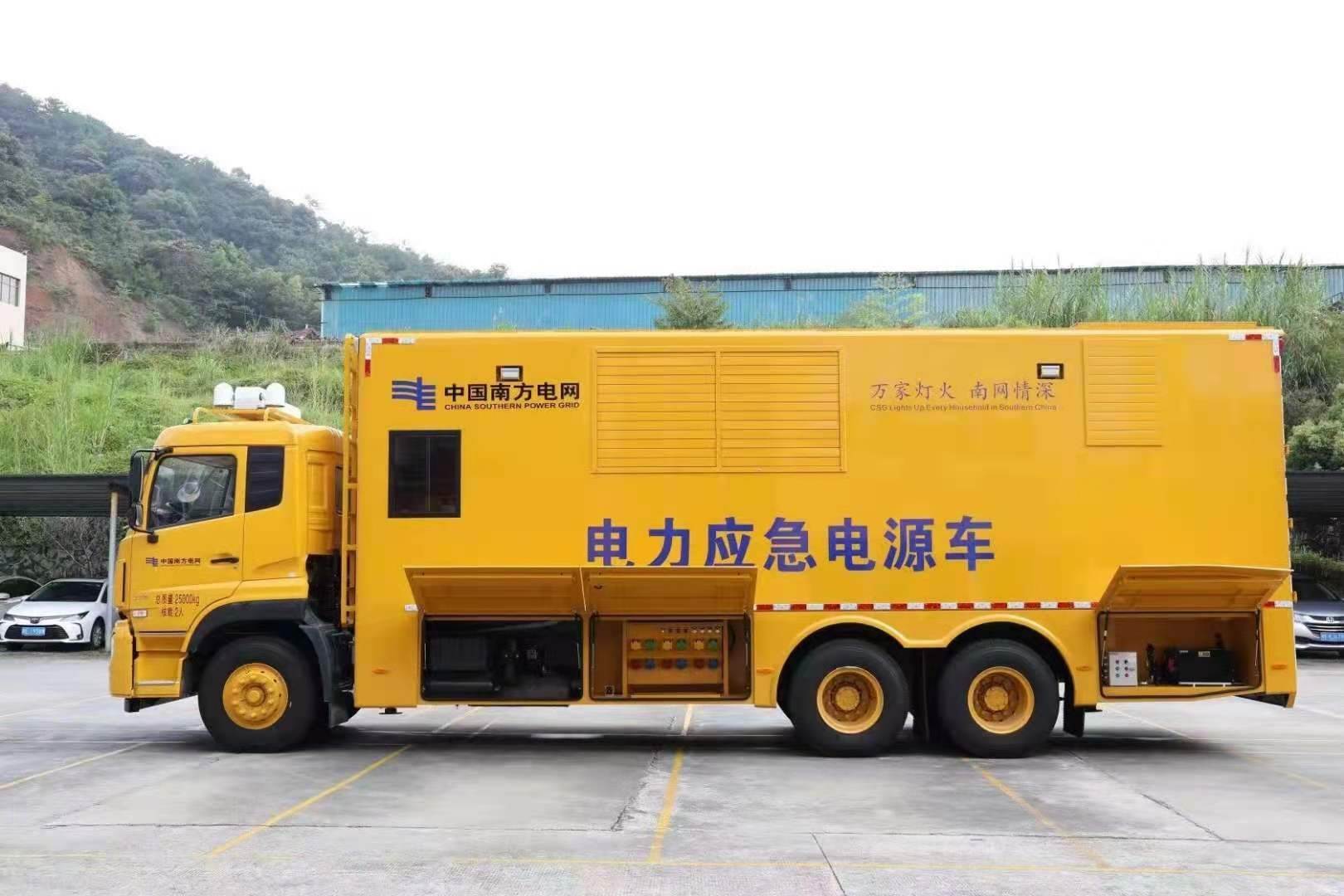 建邺安康大型柴油发电机发电车UPS电源出租租赁